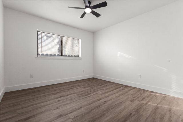 314 Southerland Avenue, Mesquite, TX 75150