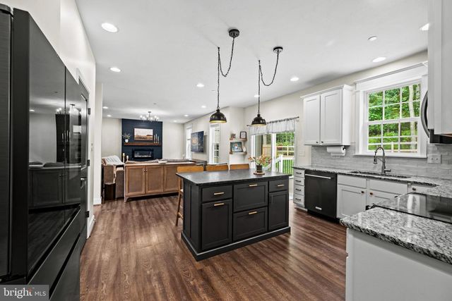 3270 PIPE CREEK VIEW DR, Westminster, MD 21158