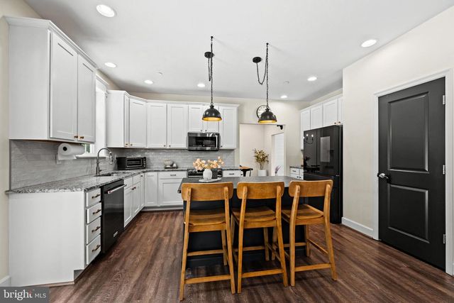 3270 PIPE CREEK VIEW DR, Westminster, MD 21158