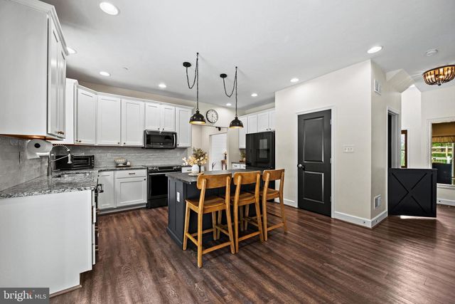 3270 PIPE CREEK VIEW DR, Westminster, MD 21158
