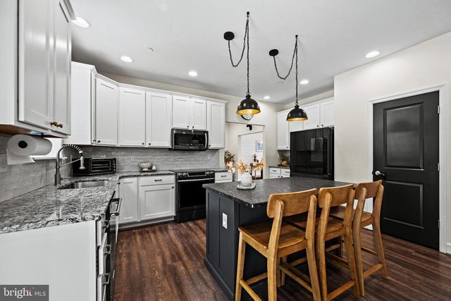 3270 PIPE CREEK VIEW DR, Westminster, MD 21158