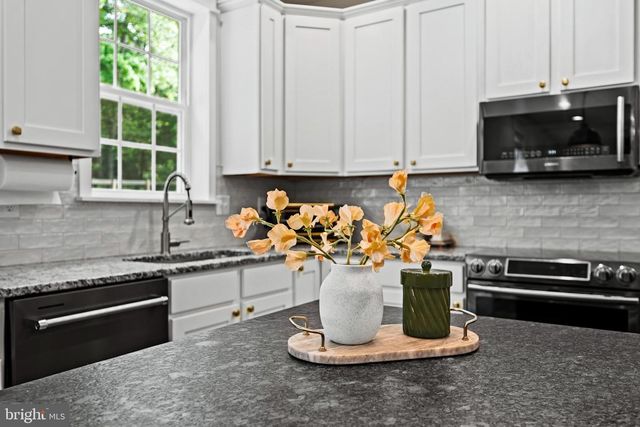 3270 PIPE CREEK VIEW DR, Westminster, MD 21158