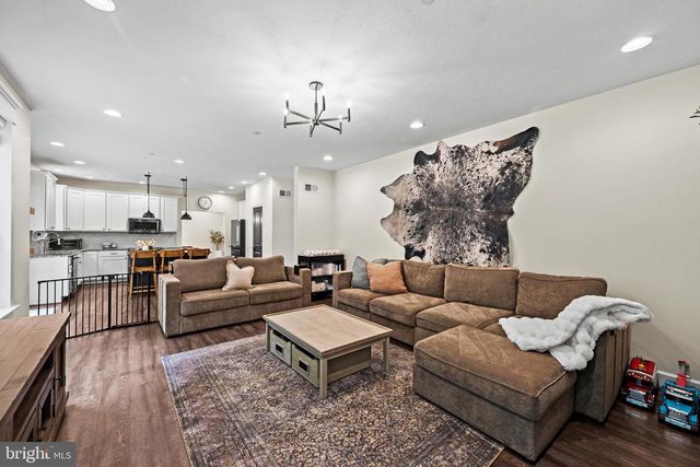 3270 PIPE CREEK VIEW DR, Westminster, MD 21158