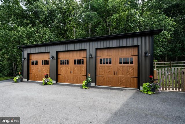 3270 PIPE CREEK VIEW DR, Westminster, MD 21158