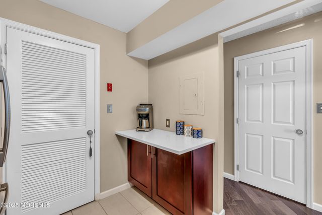 51 Phoenix Court, Tinton Falls, NJ 07712