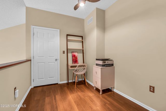 51 Phoenix Court, Tinton Falls, NJ 07712