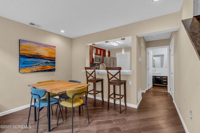 51 Phoenix Court, Tinton Falls, NJ 07712