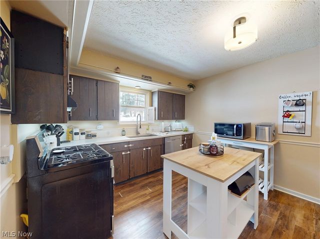 1012 Netherwood Avenue NW, Canton, OH 44708