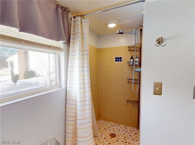 1012 Netherwood Avenue NW, Canton, OH 44708