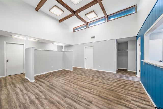 606 Brookside Dr, Jacksonville, TX 75766