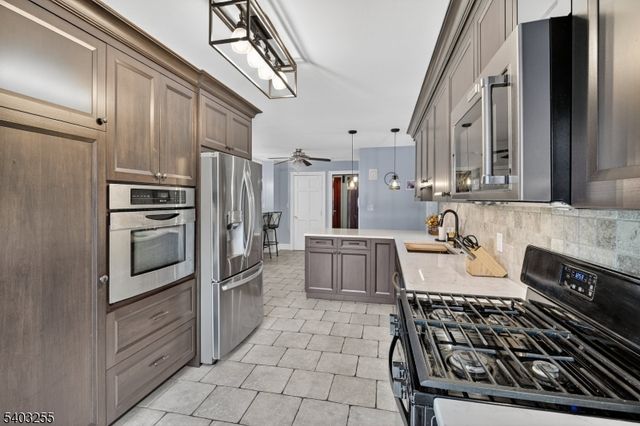 529 Dunellen Ave, Dunellen Boro, NJ 08812