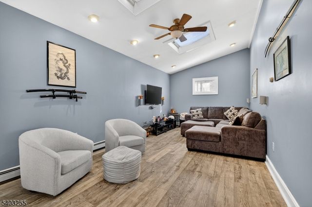 529 Dunellen Ave, Dunellen Boro, NJ 08812