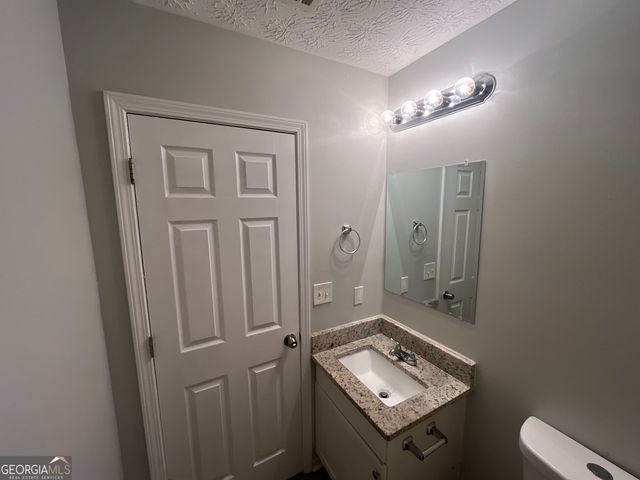 35 Creekview Court, Covington, GA 30016