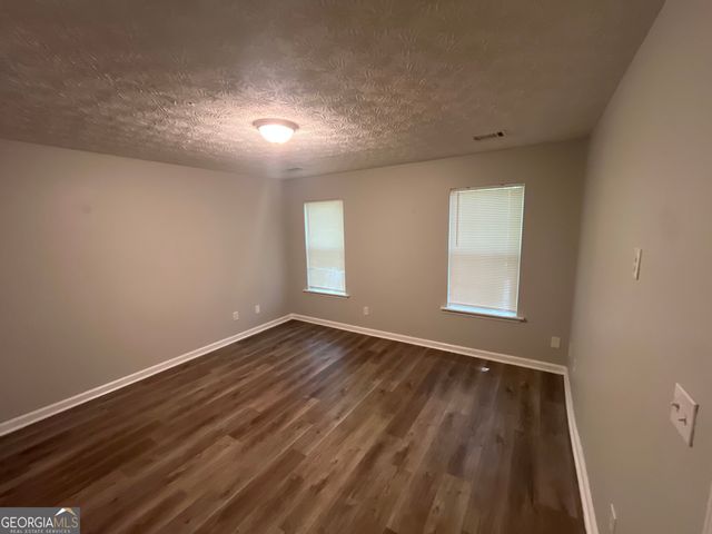 35 Creekview Court, Covington, GA 30016