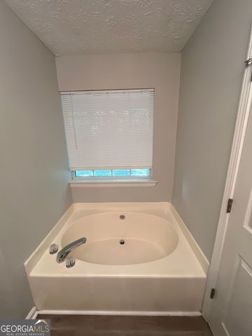 35 Creekview Court, Covington, GA 30016