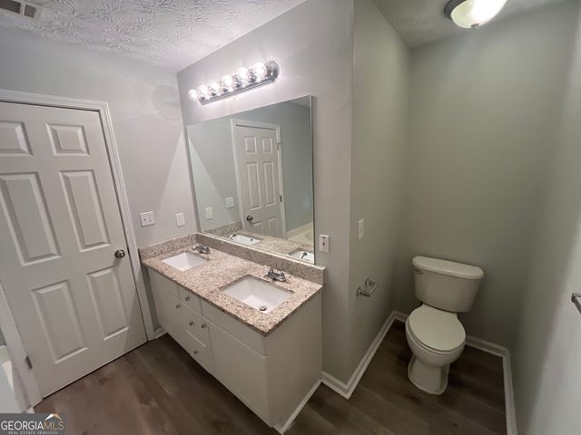 35 Creekview Court, Covington, GA 30016
