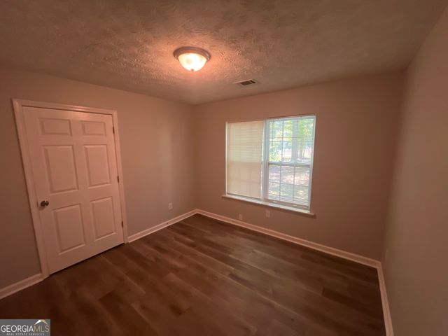 35 Creekview Court, Covington, GA 30016