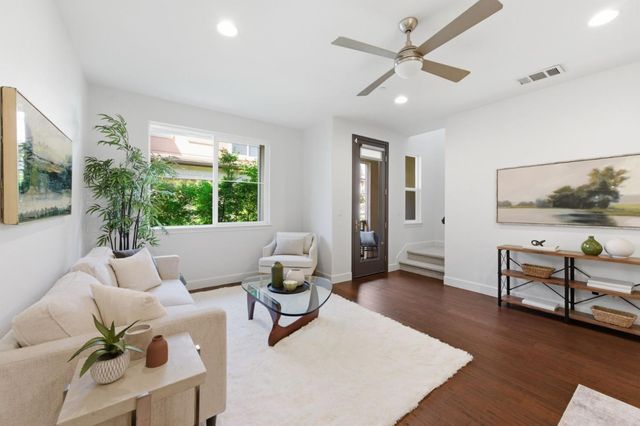 1091 El Capitan Terrace, Sunnyvale, CA 94085