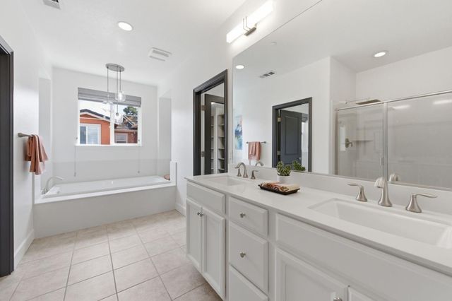 1091 El Capitan Terrace, Sunnyvale, CA 94085