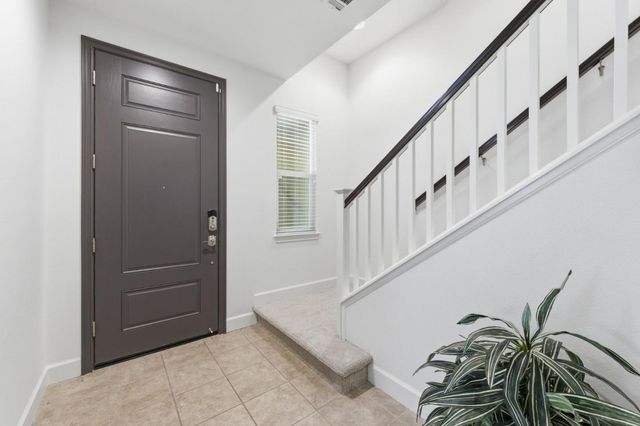 1091 El Capitan Terrace, Sunnyvale, CA 94085