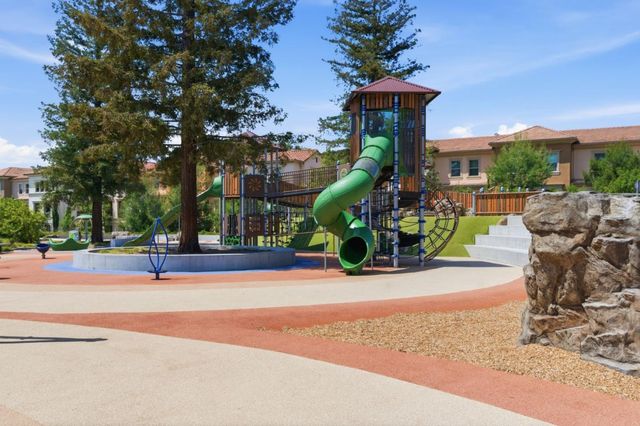 1091 El Capitan Terrace, Sunnyvale, CA 94085
