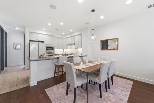 1091 El Capitan Terrace, Sunnyvale, CA 94085