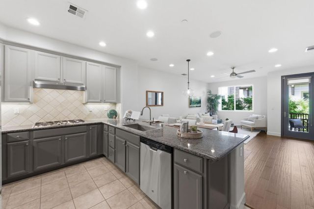 1091 El Capitan Terrace, Sunnyvale, CA 94085