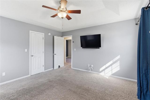 3714 SW Windemere Drive, Lee's Summit, MO 64082