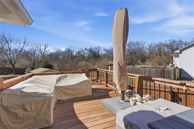 3714 SW Windemere Drive, Lee's Summit, MO 64082