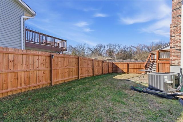 3714 SW Windemere Drive, Lee's Summit, MO 64082