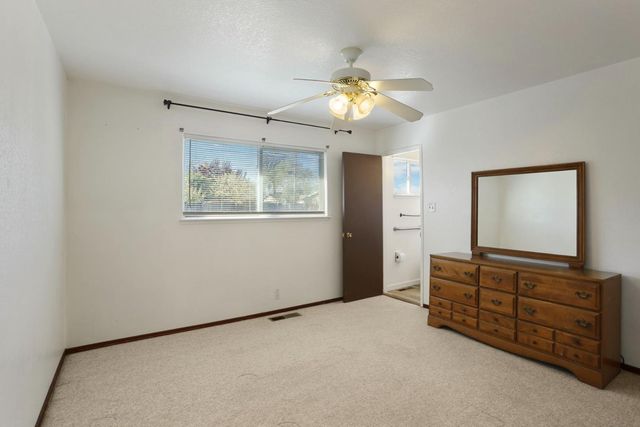 334 Alturas Ave, Stockton, CA 95207