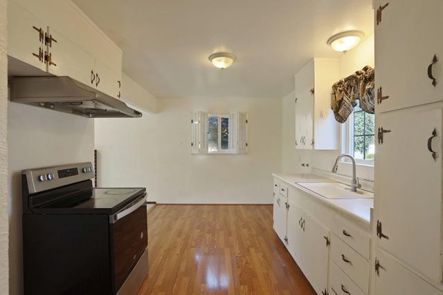 334 Alturas Ave, Stockton, CA 95207