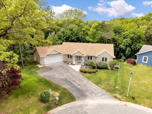 2510 Thoreau Court, Grand Rapids, MI 49525