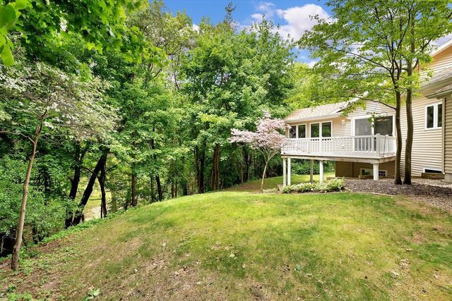 2510 Thoreau Court, Grand Rapids, MI 49525
