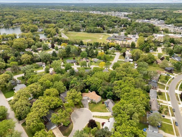 2510 Thoreau Court, Grand Rapids, MI 49525