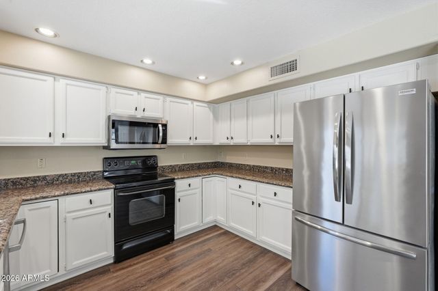 30405 N 42ND Street, Cave Creek, AZ 85331