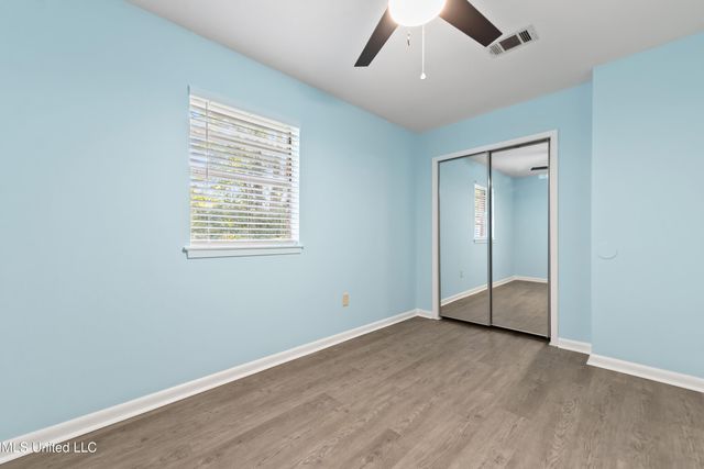 2325 W Park Drive, Gautier, MS 39553