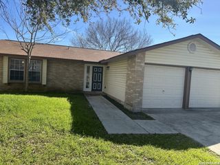 5930 Whispering Lake St, San Antonio, TX 78222