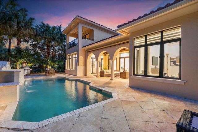 7080 Long Leaf Dr, Parkland, FL 33076