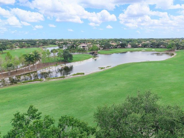 7080 Long Leaf Dr, Parkland, FL 33076