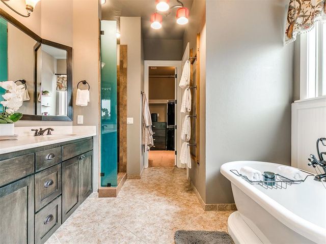 1108 Iron Bridge Court, Edmond, OK 73034