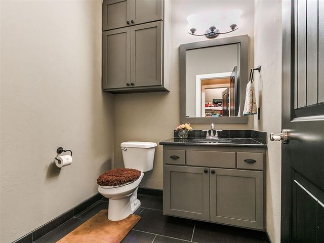 1108 Iron Bridge Court, Edmond, OK 73034