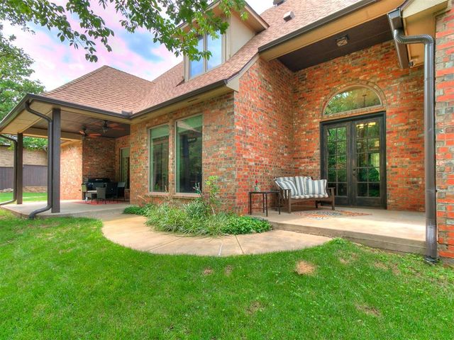 1108 Iron Bridge Court, Edmond, OK 73034