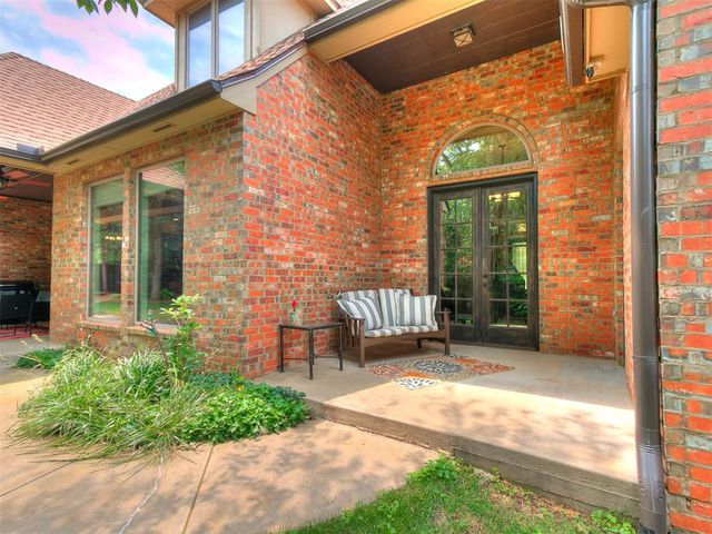 1108 Iron Bridge Court, Edmond, OK 73034