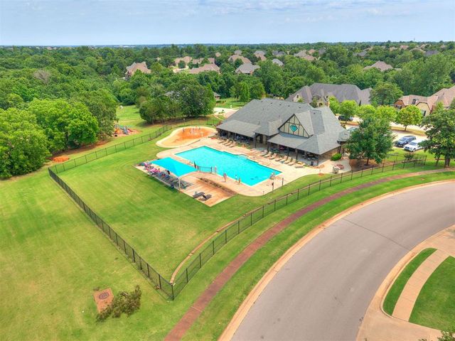 1108 Iron Bridge Court, Edmond, OK 73034
