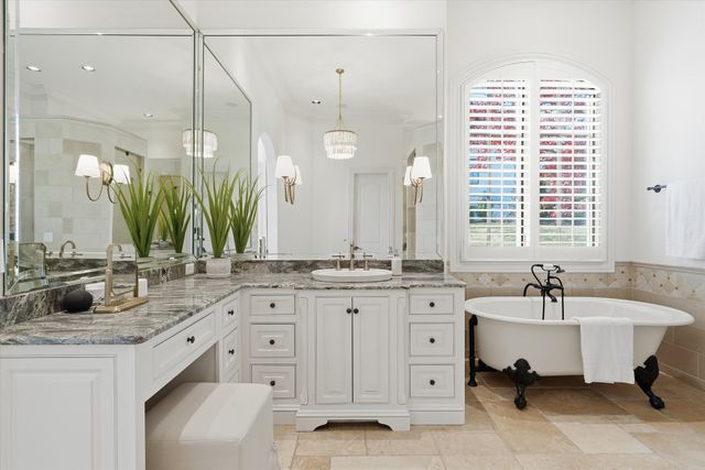 10 Colonel Winstead Dr, Brentwood, TN 37027