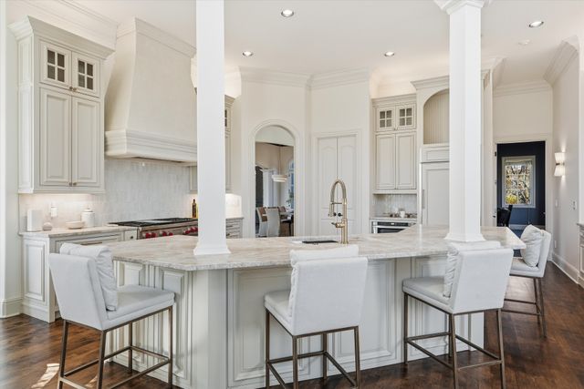 10 Colonel Winstead Dr, Brentwood, TN 37027