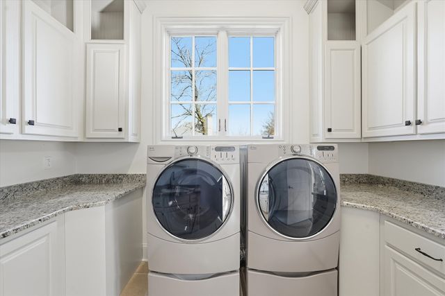 10 Colonel Winstead Dr, Brentwood, TN 37027