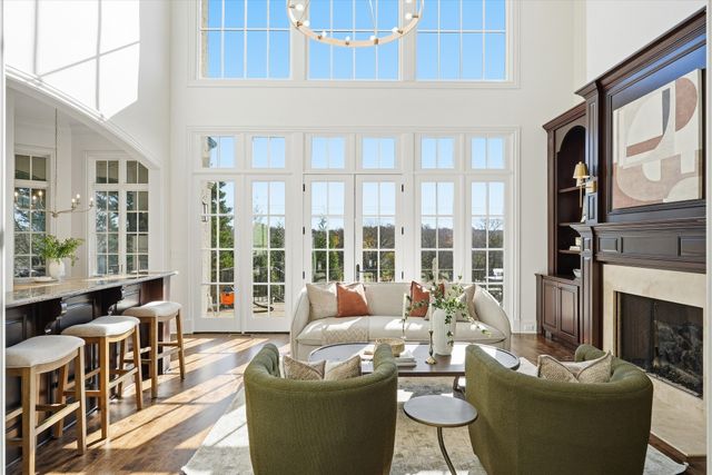 10 Colonel Winstead Dr, Brentwood, TN 37027