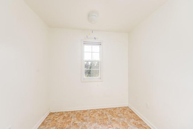 28235 Carlton Way Drive, Novi, MI 48377